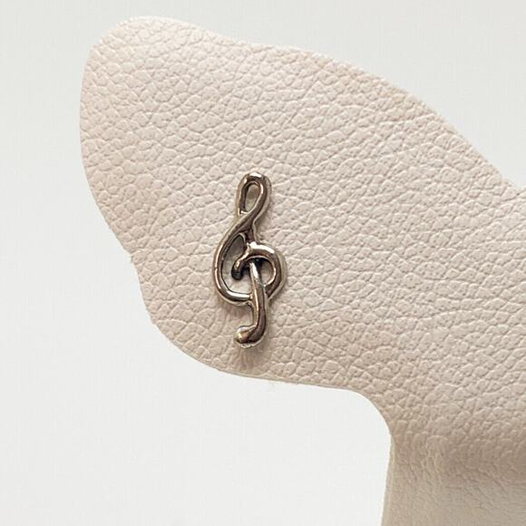 oxidized sterling silver music clef note post stud earrings -band choir dance - Picture 2 of 4